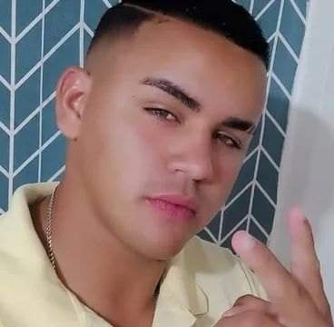 Jovem Que Desapareceu Ap S Confus O Durante Festa No Rio Foi