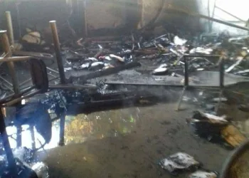 FOGO EM ESCOLA EM CAMPO GRANDE!!!! (FOTOS)