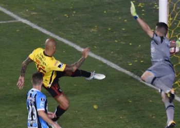 Marcelo Grohe: “mão de Deus”