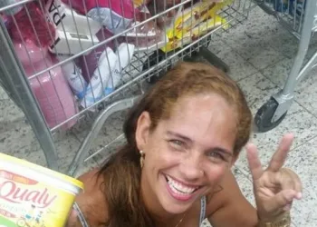 MORADORA DA ZONA OESTE DESAPARECE APÓS COMPRAS NO GUANABARA!!!