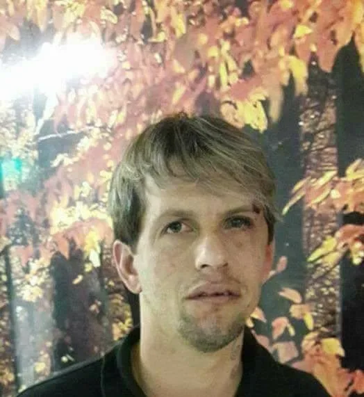 JOGADOR DE FUTEBOL É AGREDIDO POR POLICIAL EM FESTA!!!