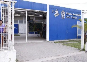 GREVE DE MÉDICOS AFETA CLINICAS DA FAMILIA NA ZONA OESTE DO RIO!!