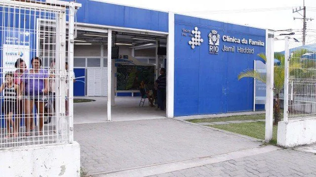 GREVE DE MÉDICOS AFETA CLINICAS DA FAMILIA NA ZONA OESTE DO RIO!!