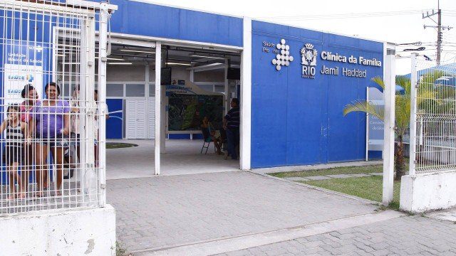 GREVE DE MÉDICOS AFETA CLINICAS DA FAMILIA NA ZONA OESTE DO RIO!!