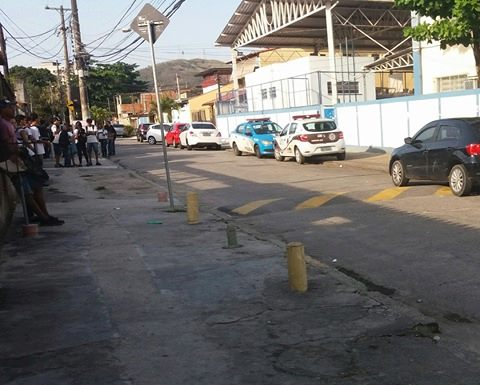 ALUNO É ESFAQUEADO EM ESCOLA EM CAMPO GRANDE!!!