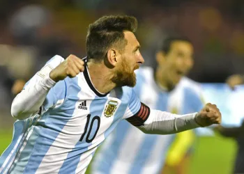 MESSI LEVA ARGENTINA PARA A COPA!!