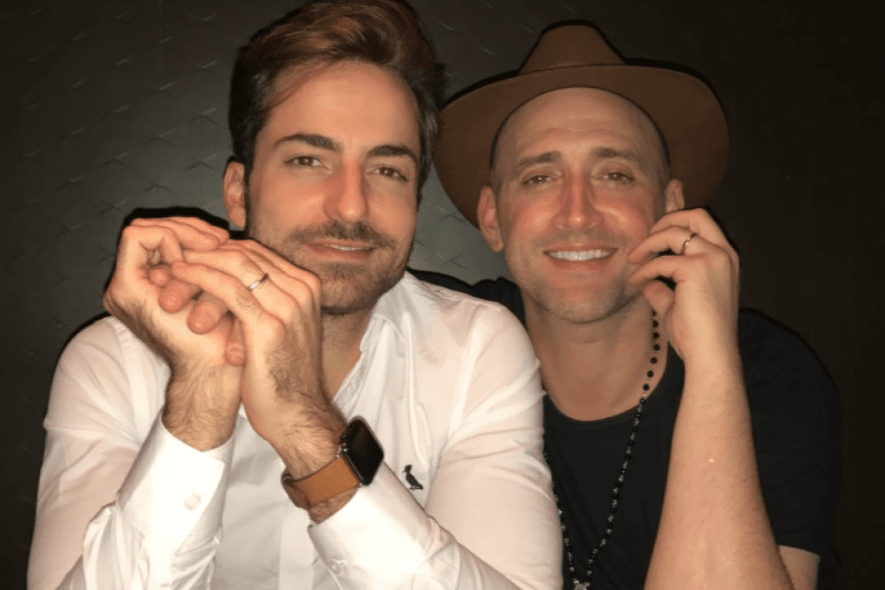 HUMORISTA PAULO GUSTAVO E O MARIDO TERÃO FILHO GEMEOS!!!