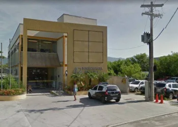 TENTATIVA DE SEQUESTRO A UMA CRIANÇA DE 2 ANOS NA ZONA OESTE!!!