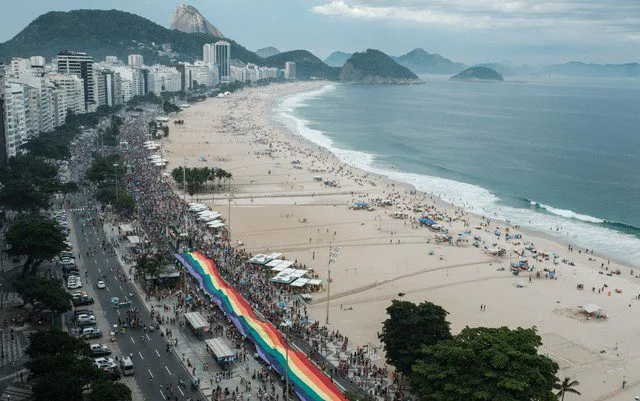 DIA DO ORGULHO LGBT