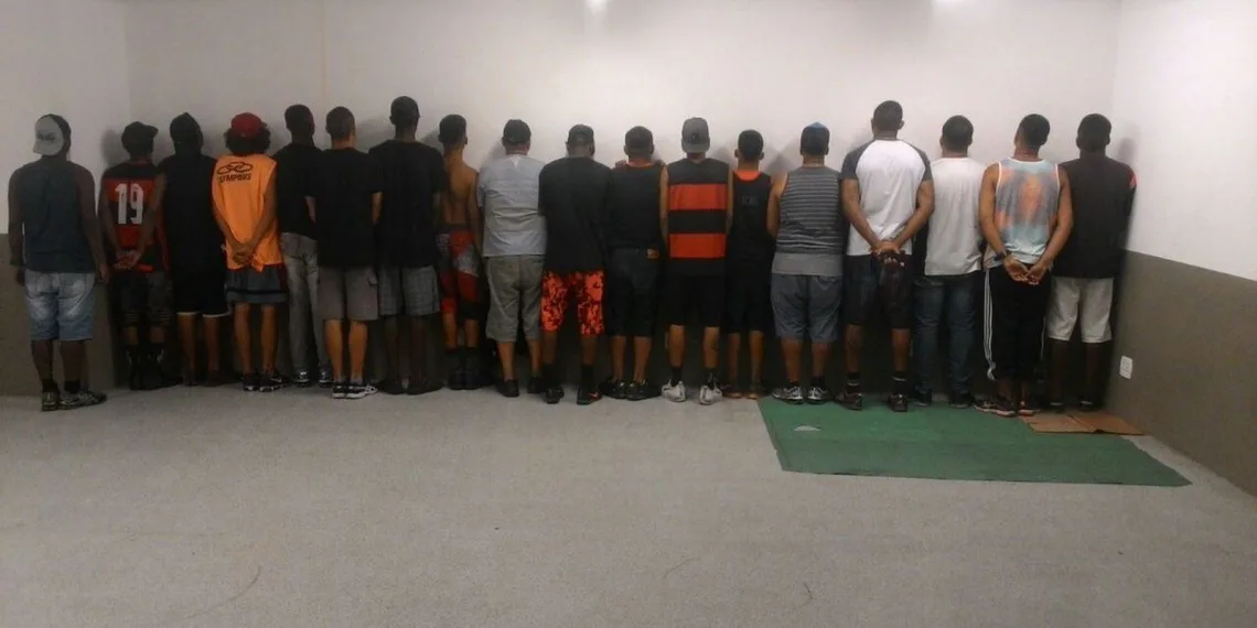 TORCEDORES DO FLAMENGO PRESOS