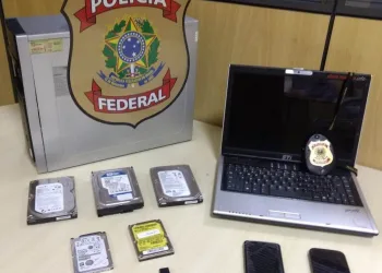 POLICIA FEDERAL FAZ OPERAÇÃO CONTRA A PORNOGRAFIA INFANTIL NA ZONA OESTE!!