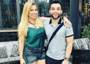 MÃE LOIRA VERÔNICA COSTA PEDE PRISÃO A AGRESSORES DO FILHO EM BOATE