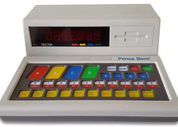 VOCÊ SE LEMBRA DESSE BRINQUEDO?