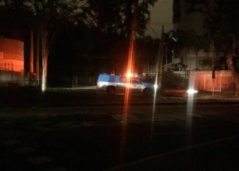 BAIRRO DA ZONA OESTE SOFRE APAGÃO!!!