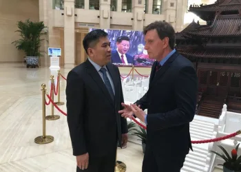 Crivella negocia venda de dívida do Rio a Banco de Desenvolvimento da China