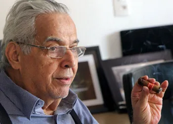 Eurico Miranda derrota Julio Brant em votação polêmica no Vasco