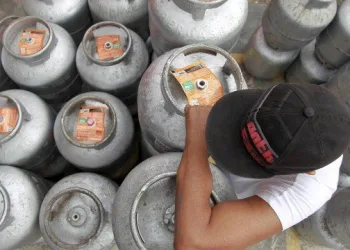 Petrobras anuncia aumento de 4,5% no preço do gás de cozinha