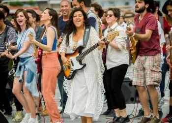 Deu ruim!!! Globo é acusada de plagiar vídeo em vinheta de fim de ano