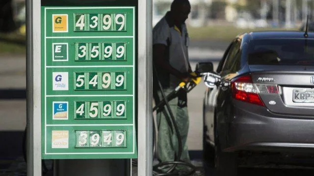 Preço da gasolina se aproxima de R$ 5 no Rio de Janeiro!!