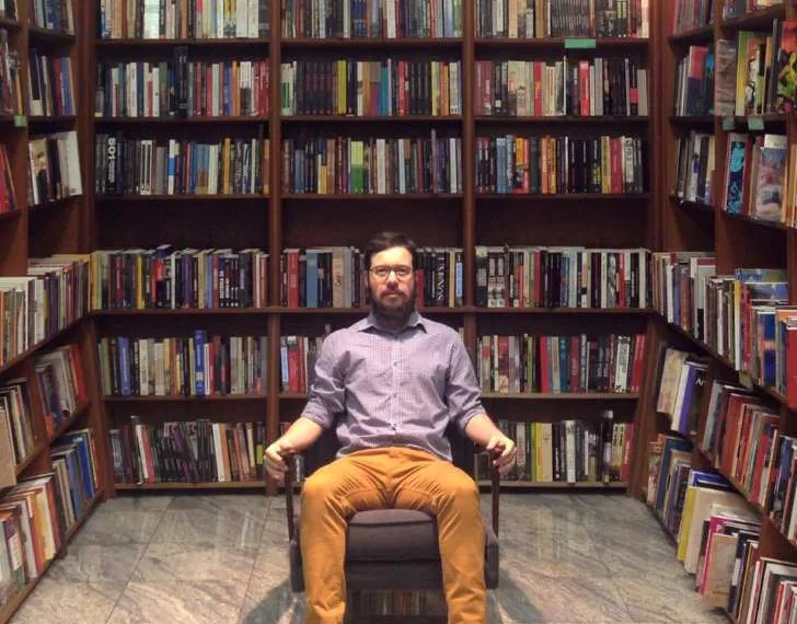 Embriagado, manobrista de valet bate em Uber e mata passageiro