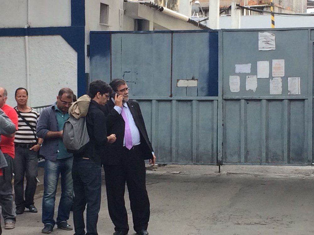 Garotinho evita banho de sol para não encontrar Cabral e Picciani