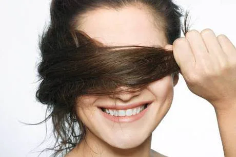 DESCUBRA SEU TIPO DE CABELO E TRATAMENTO IDEAL PARA ELE