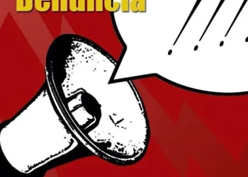 DENUNCIA!!! CORPOS APODRECENDO  NO ROCHA FARIA!!!