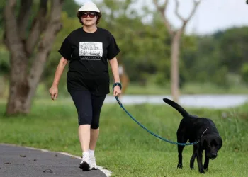 POLICIA INVESTIGA A MORTE DE CACHORRO DE EX PRESIDENTE!!!
