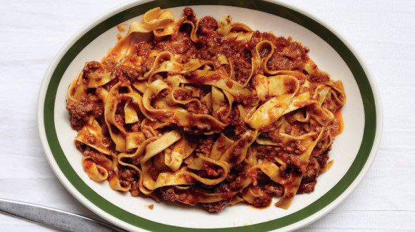 RECEITA DO DIA – Pappardelle bolonhesa
