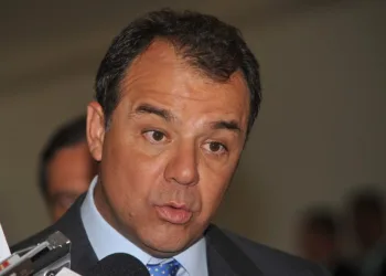 “Gemidão do WhatsApp” interrompe audiência de Cabral no Rio (video)