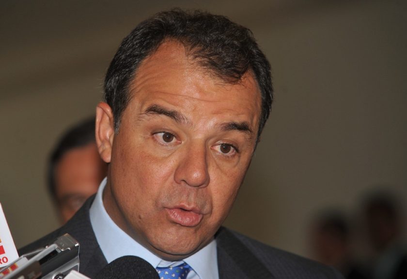 “Gemidão do WhatsApp” interrompe audiência de Cabral no Rio (video)