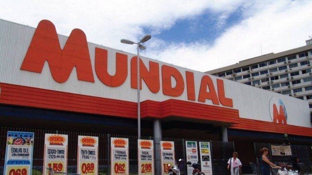 FUNCIONÁRIOS DO MUNDIAL NÃO RECEBERAM HORAS EXTRAS