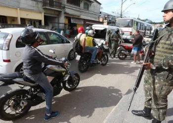 OPERAÇÃO EM PARCERIA COM TROPAS FEDERAIS