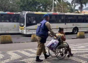 MANUAL PARA TRATAMENTO A DEFICIENTES