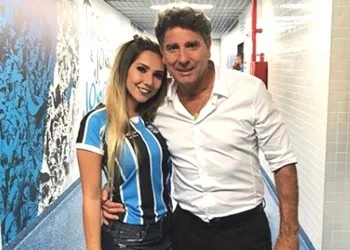 FILHA DE RENATO GAUCHO IRRITA O PAI !!!