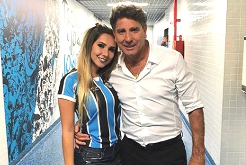 FILHA DE RENATO GAUCHO IRRITA O PAI !!!