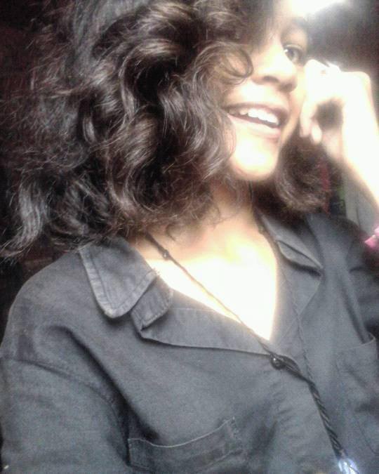 MENINA DE 12 ANOS MORRE ELETROCUTADA EM ÁRVORE DE NATAL