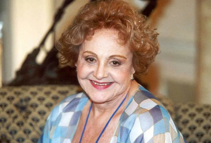 Atriz surpreende ao deixar fortuna para empregados