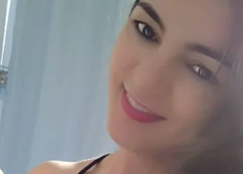 HOMEM ESPANCA E MATA ESPOSA NA ZONA OESTE!!!