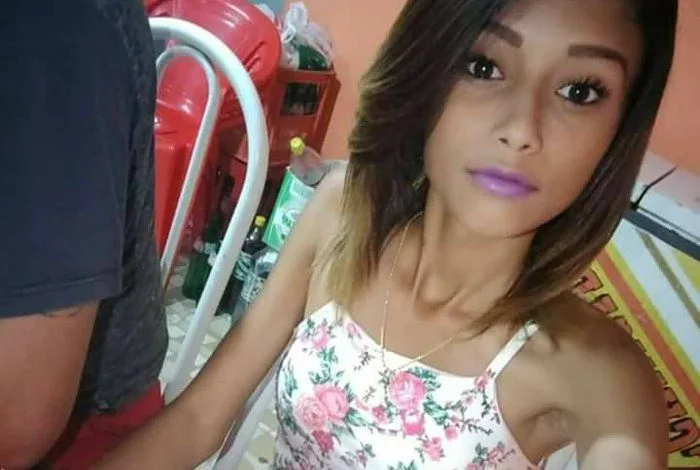 Adolescente desaparece pouco antes de chegar em curso