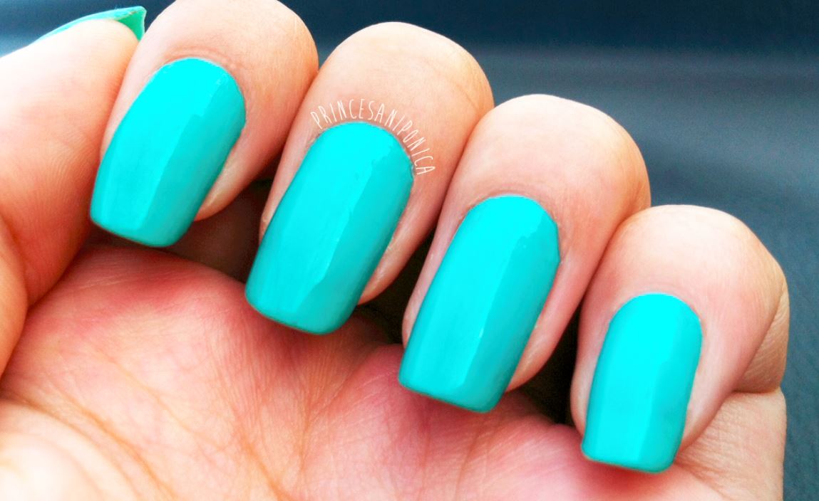 6 cores de esmalte que são a cara do verão