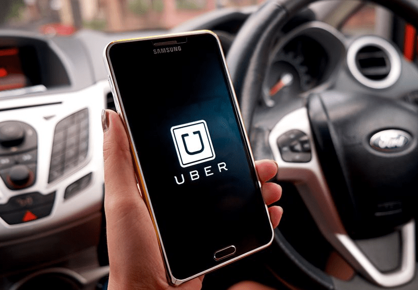 Viagens de Uber poderão gerar milhas para viajar