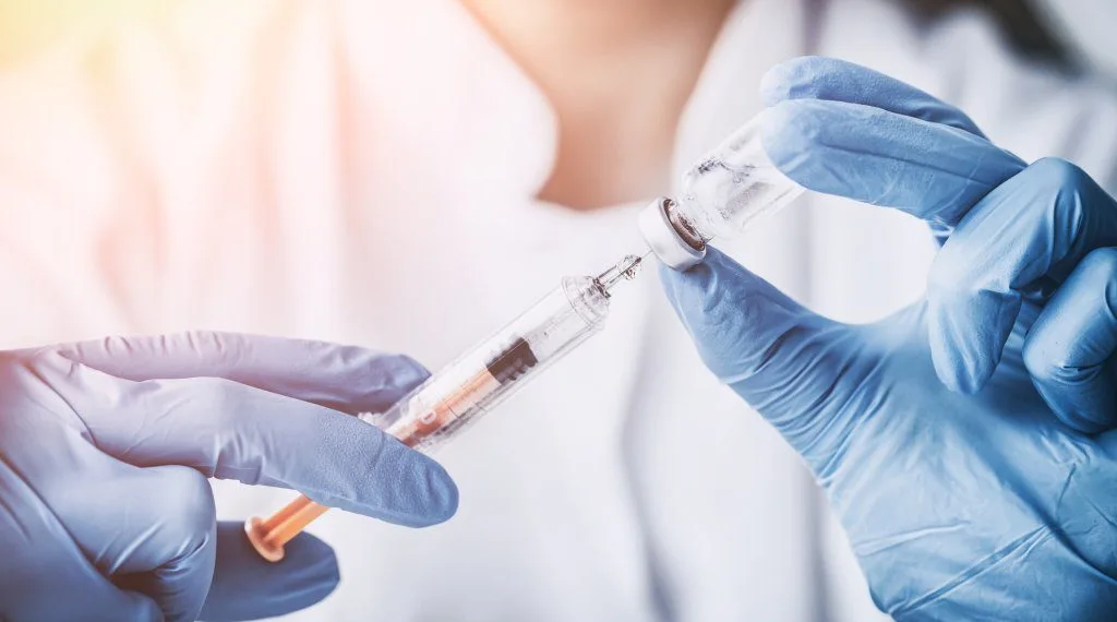 Justiça proíbe dentistas de aplicar botox para fins estéticos