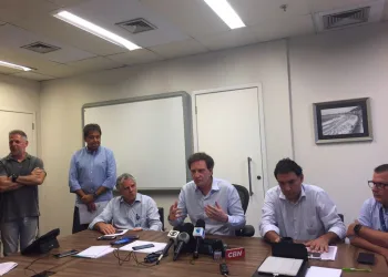 Crivella anuncia que Rocha Faria será administrado por empresa pública