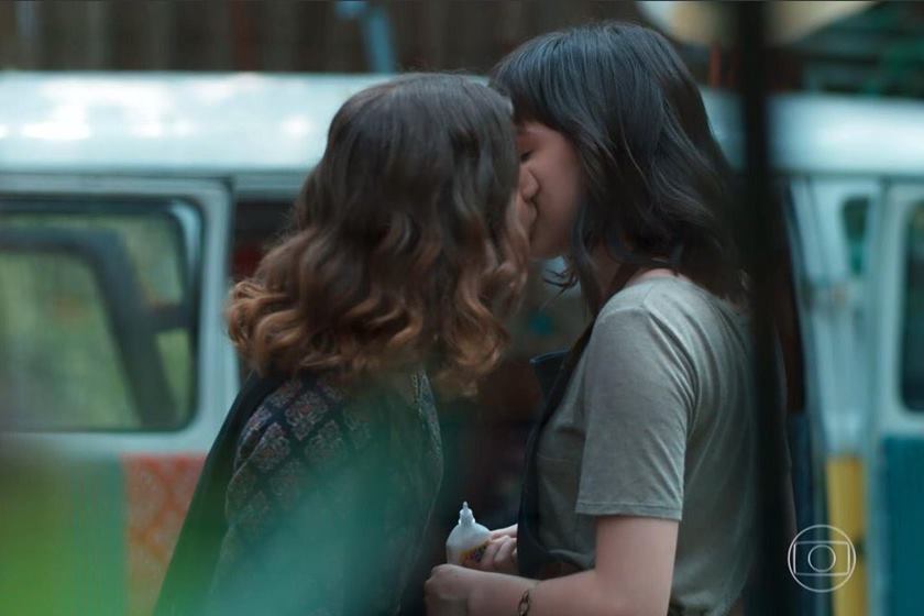 Beijo gay em “Malhação” leva telespectadores à loucura na web