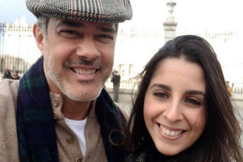Após 15 anos, fã conhece Bonner e deixa apresentador emocionado