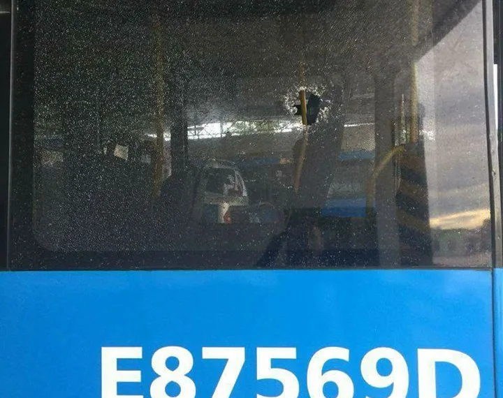 VANDALISMO NO BRT EM COSMOS!!! (FOTOS)