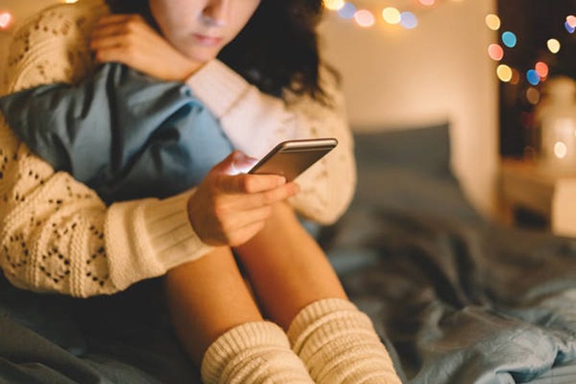 Modelo de 18 anos leiloa virgindade na web por 1 milhão de dólares