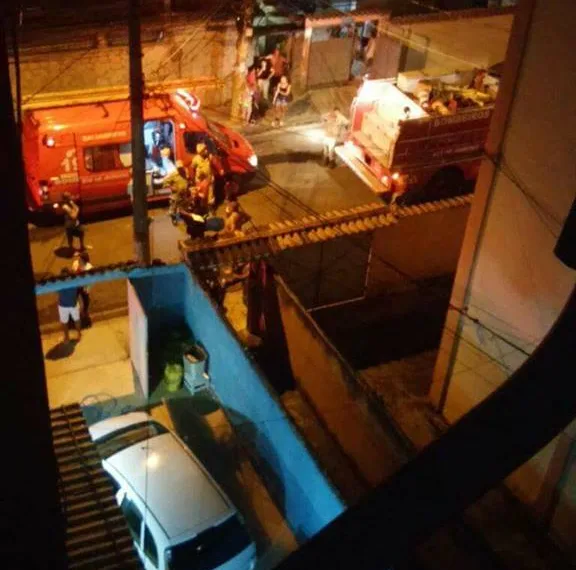 IDOSA MORRE EM INCÊNDIO NA ZONA OESTE!!!