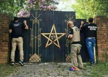 FOI PRESA A MULHER DO BRUXO QUE SACRIFICAVA CRIANÇAS EM RITUAIS SATÂNICOS